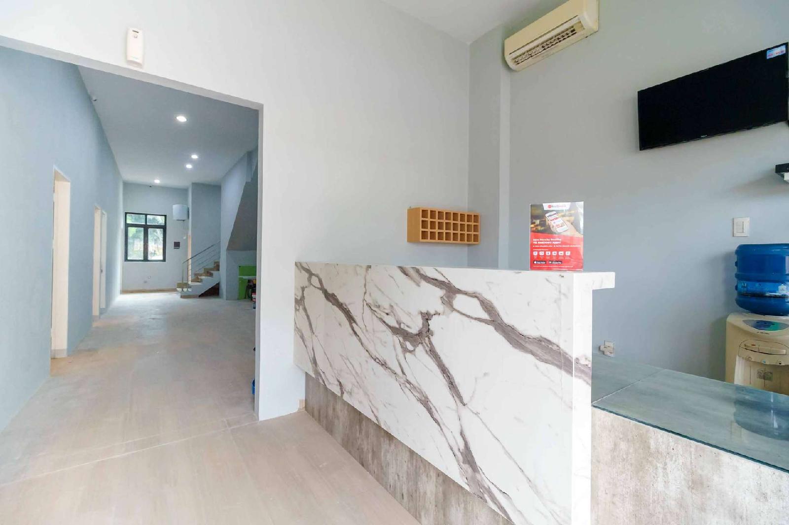 Sumarsono Inn by RedDoorz