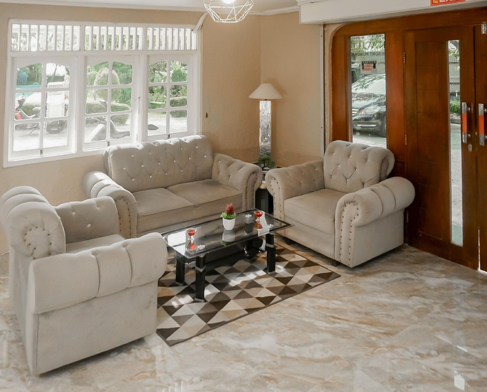 Villa Krishna by RedDoorz