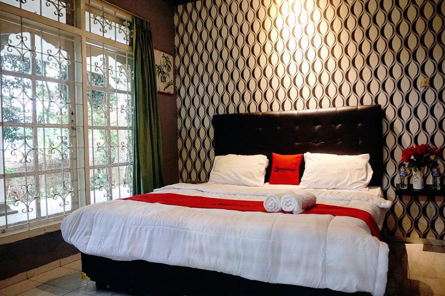 Villa Krishna by RedDoorz