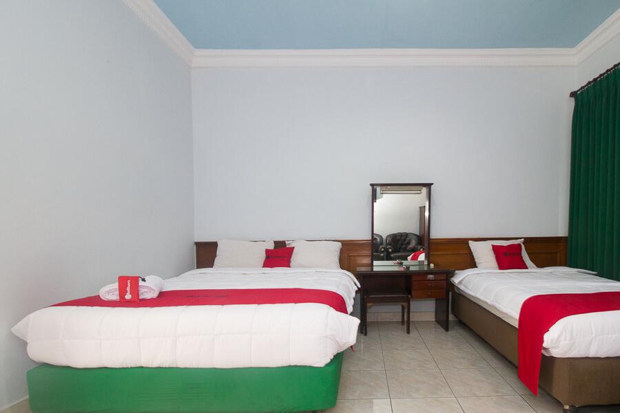 Hotel Bojonegoro by Reddoorz