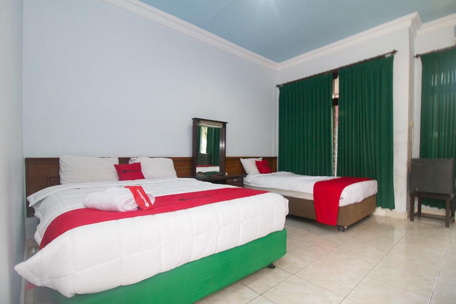 Hotel Bojonegoro by Reddoorz