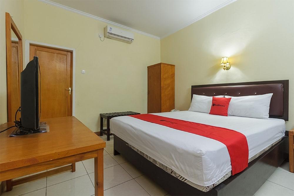 Makapetor Hotel By RedDoorz