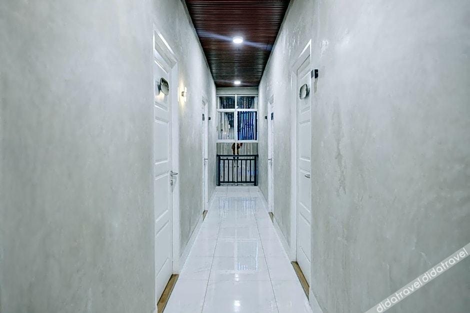 Reddoorz Plus @ Jalan Juanda Medan