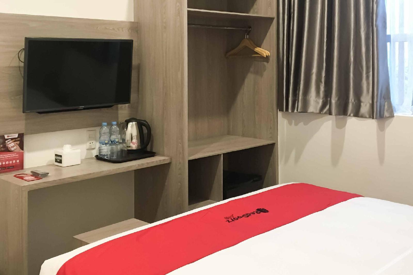 Reddoorz Plus @ Jalan Juanda Medan