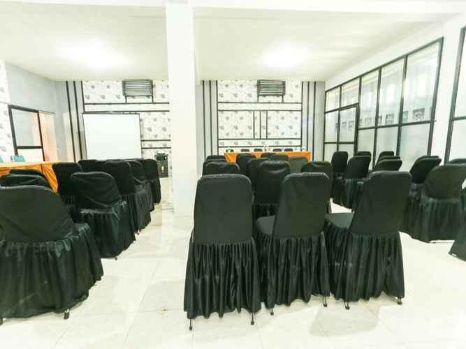 Kampoeng Osing Syariah Guesthouse by OYO Rooms