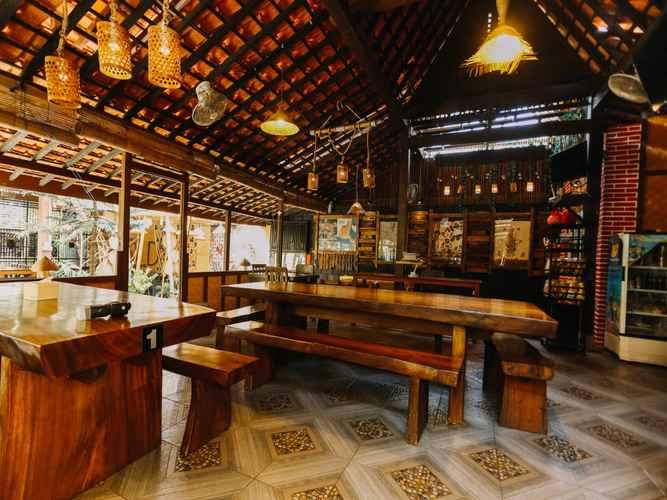 Kampoeng Osing Syariah Guesthouse by OYO Rooms