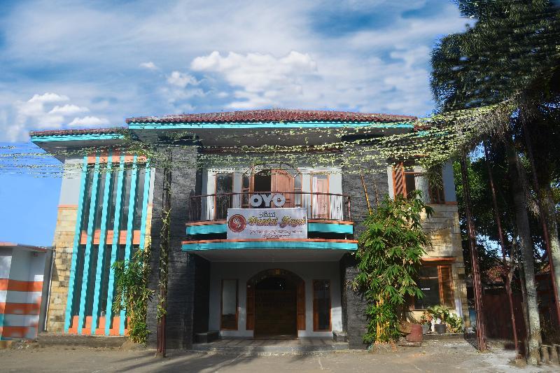 Hotel Pantai Jaya by OYO Rooms