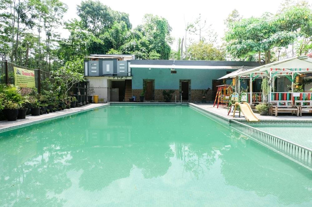 Damar Mas Resort Lereng Kelud by OYO Rooms