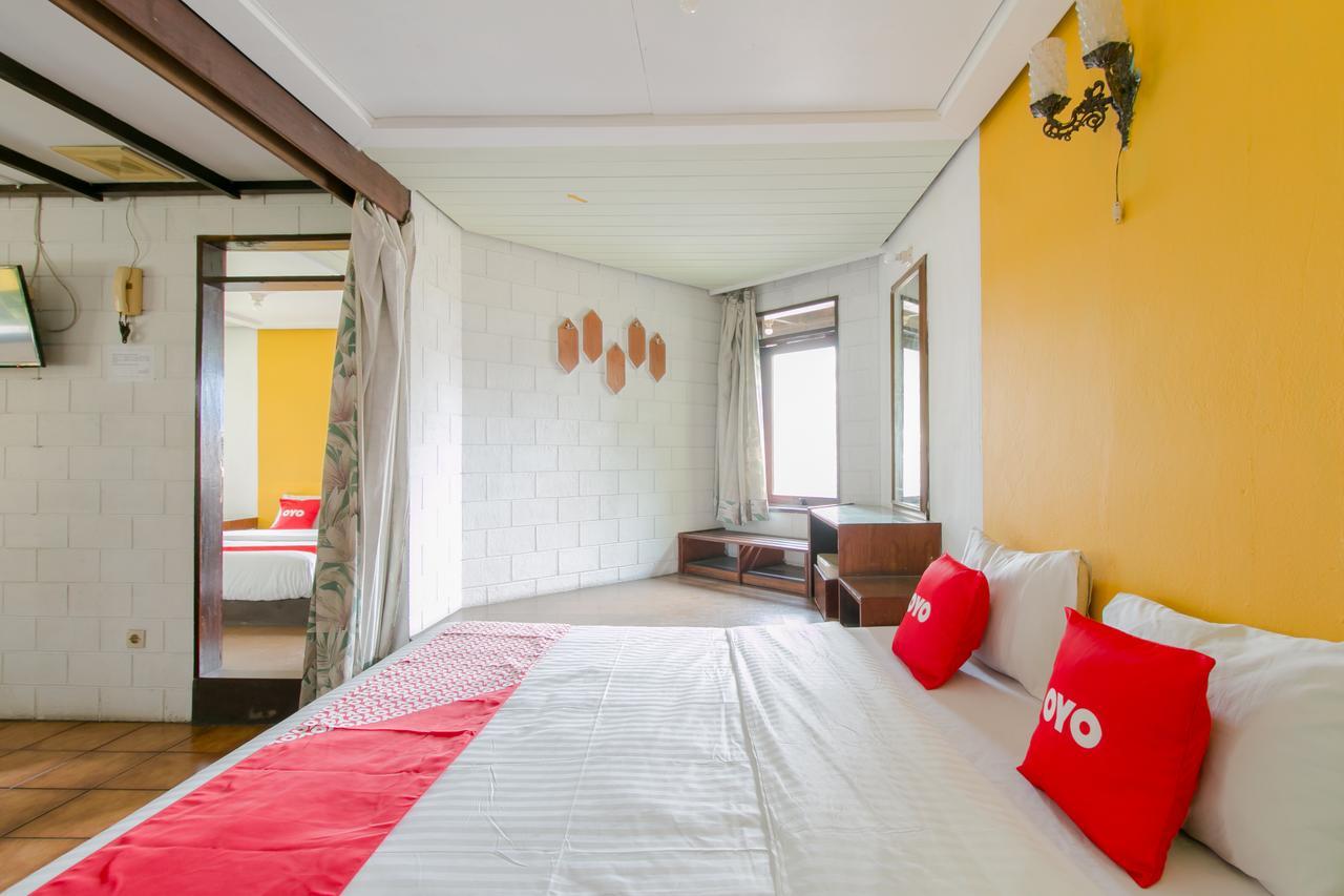 Koneng Hotel by OYO Rooms