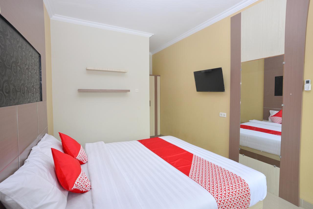 Royal Gejayan Homestay By OYO Rooms