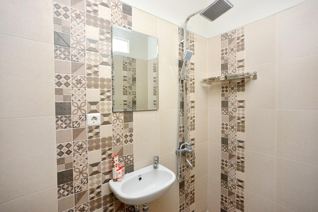 Royal Gejayan Homestay By OYO Rooms