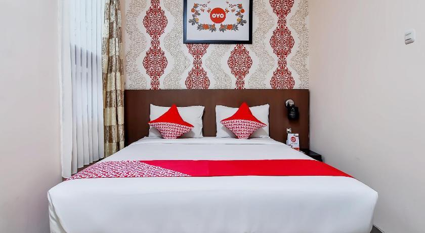 Oyo 897 D'Dhave Hotel