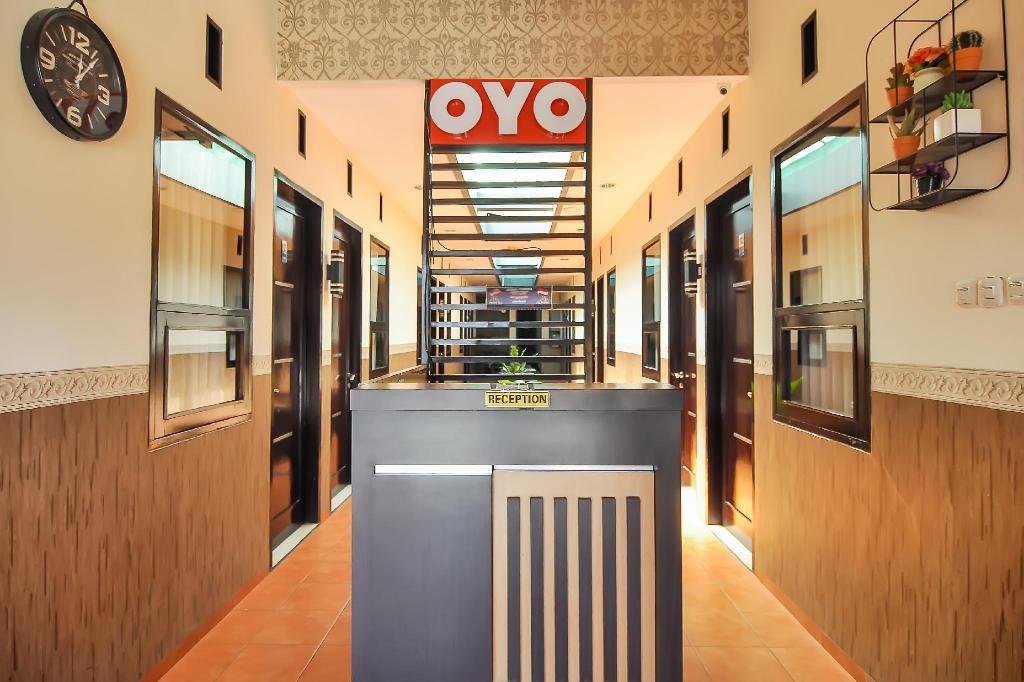 Oyo 897 D'Dhave Hotel