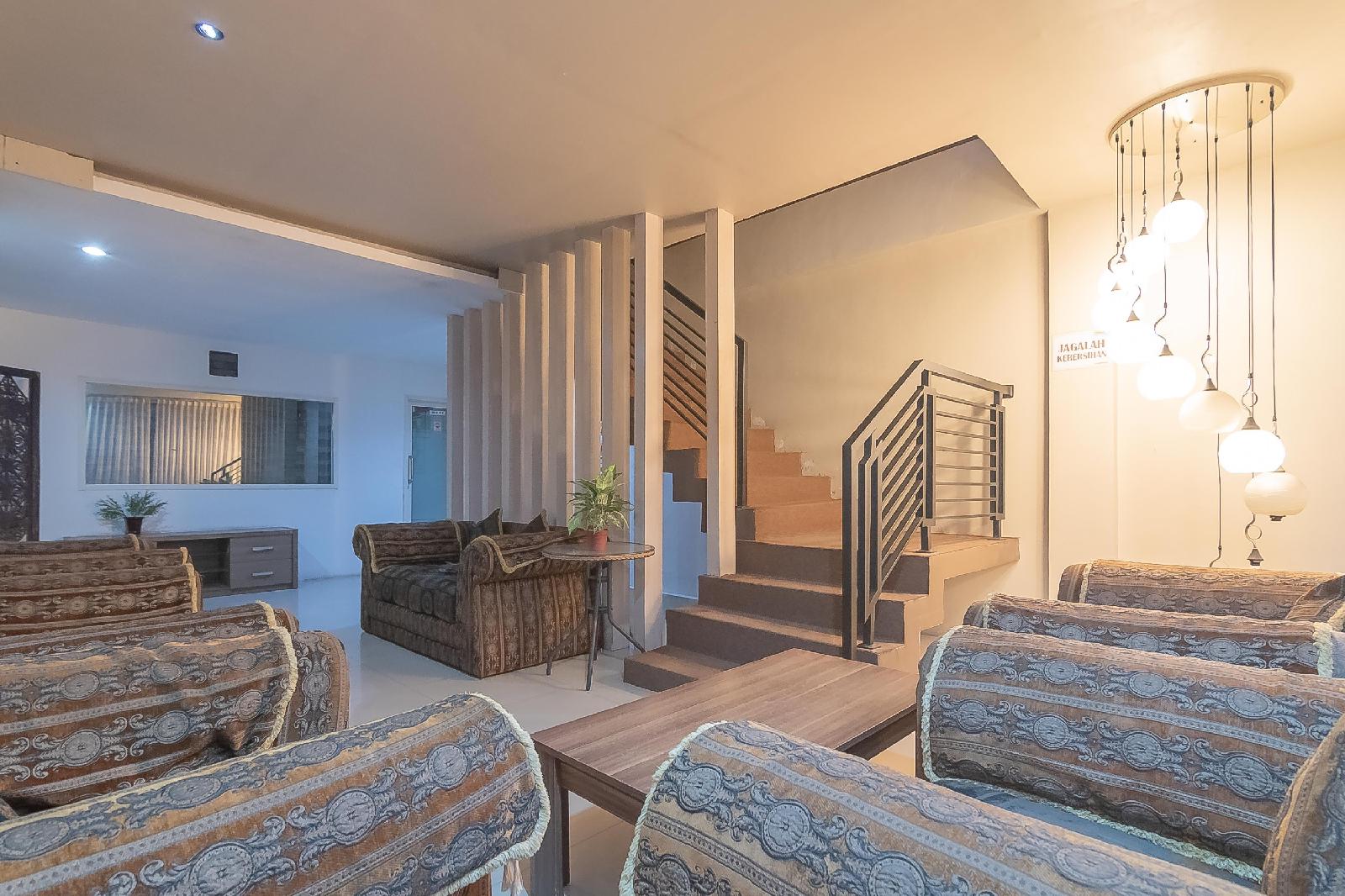 Barkah Guesthouse by RedDoorz