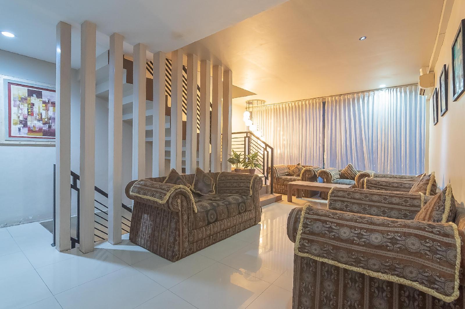 Barkah Guesthouse by RedDoorz