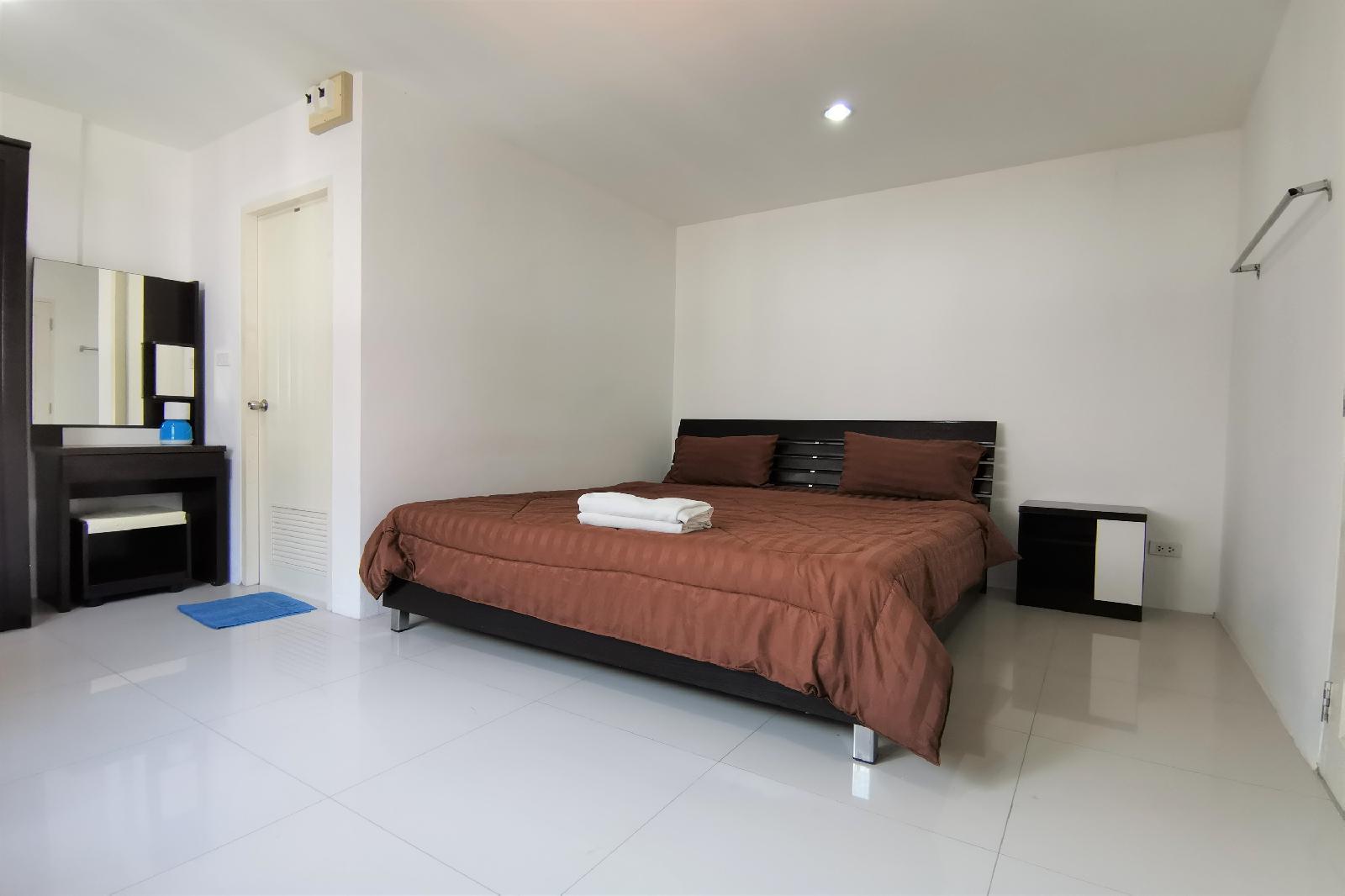 Sure Guesthouse