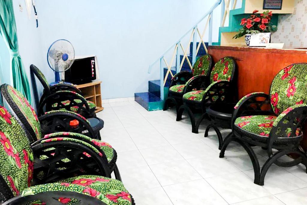 Hotel Budi by OYO Rooms