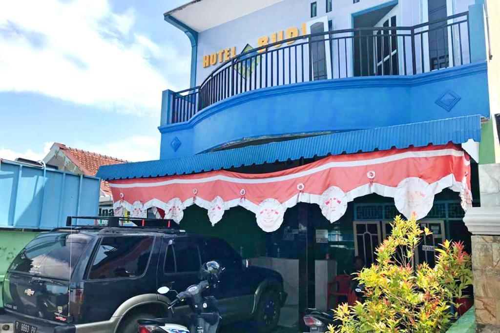 Hotel Budi by OYO Rooms