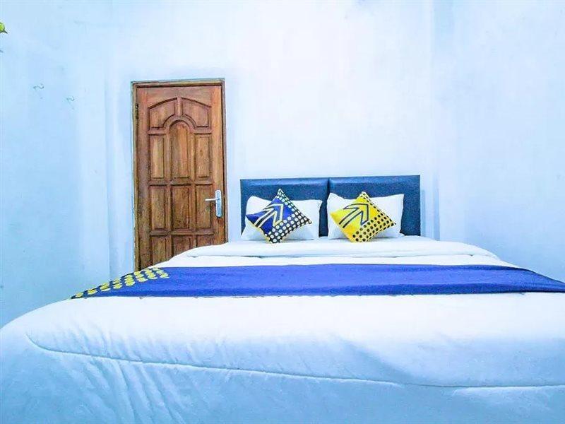 Nurmega Jaya by OYO Rooms