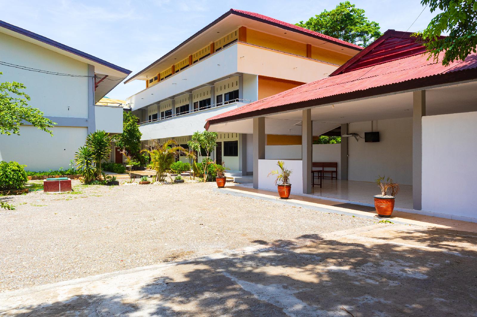 Citra Palm Residence by OYO Rooms