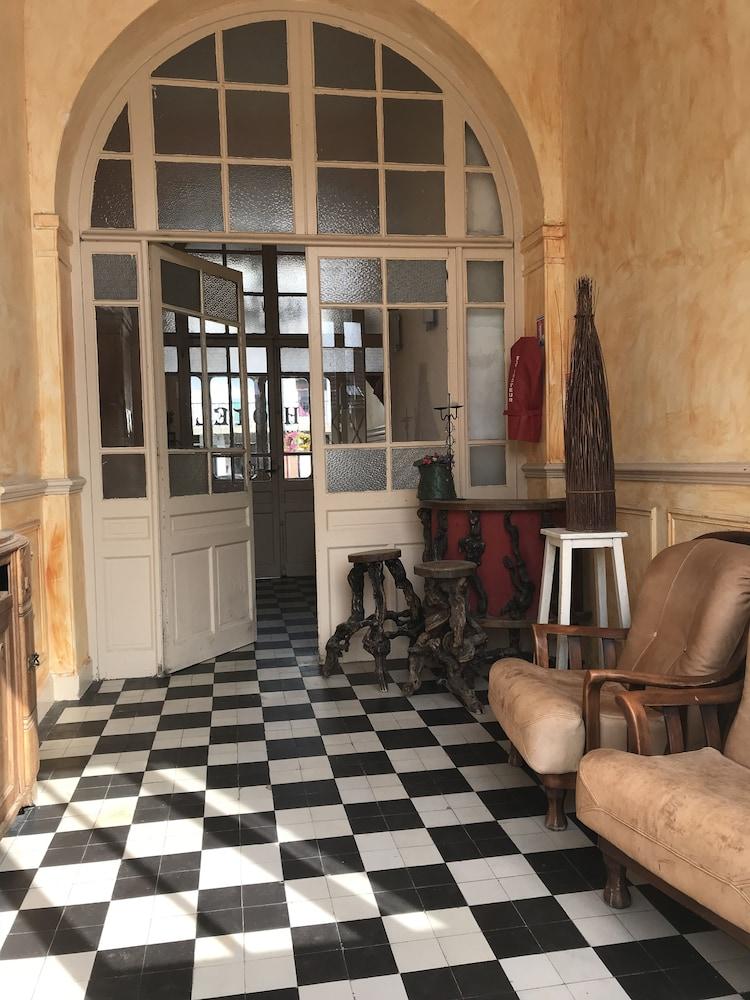 Hotel De La Gare