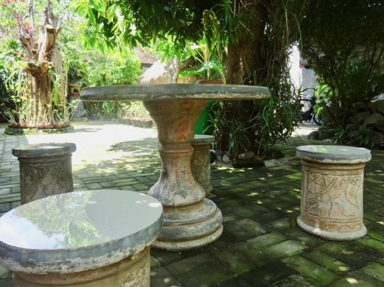 Oka Homestay