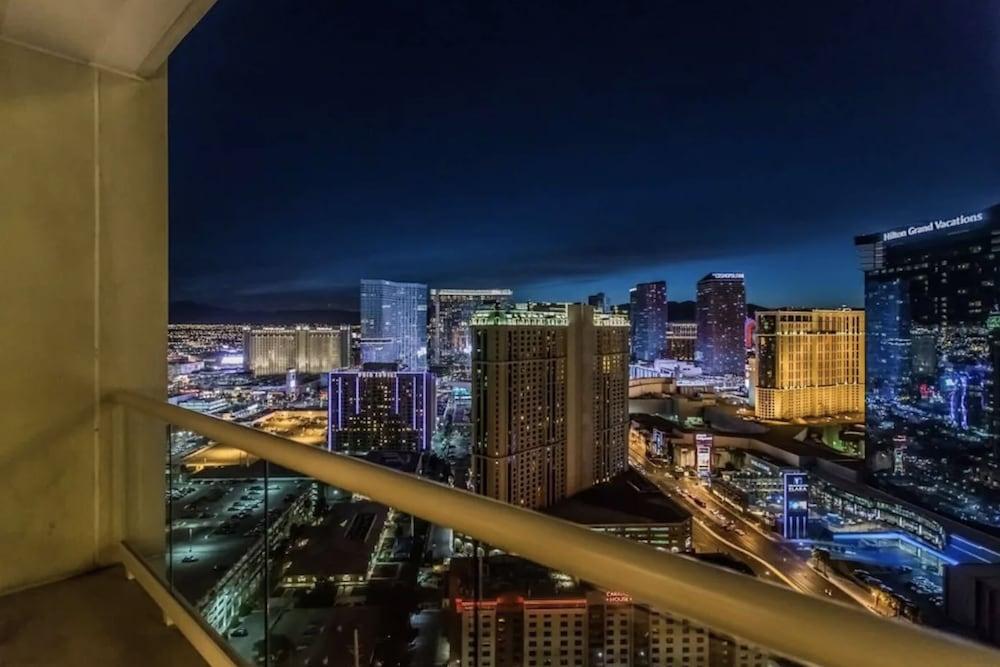 Mgm Vegas Signature Suites Collection