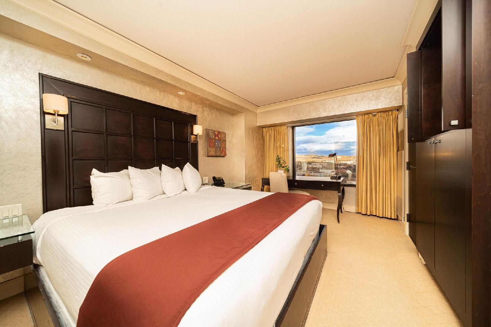 Reno Suites