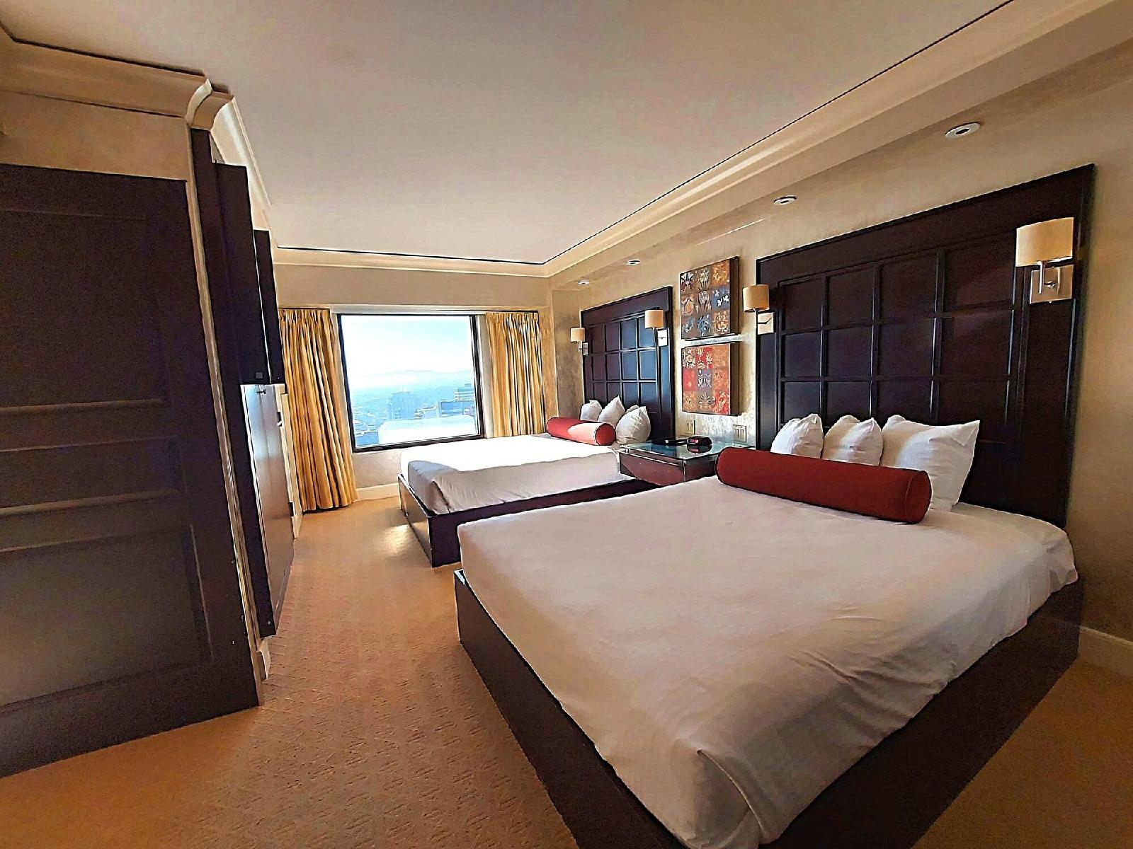 Reno Suites