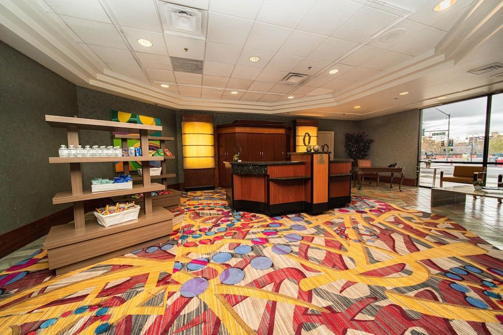 Reno Suites