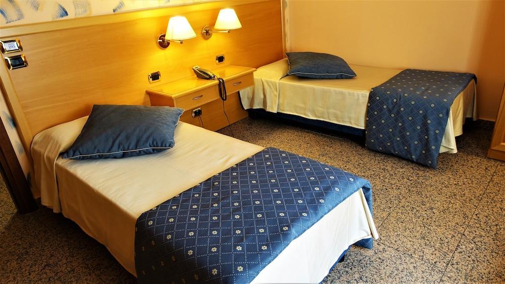 Hotel Bristol