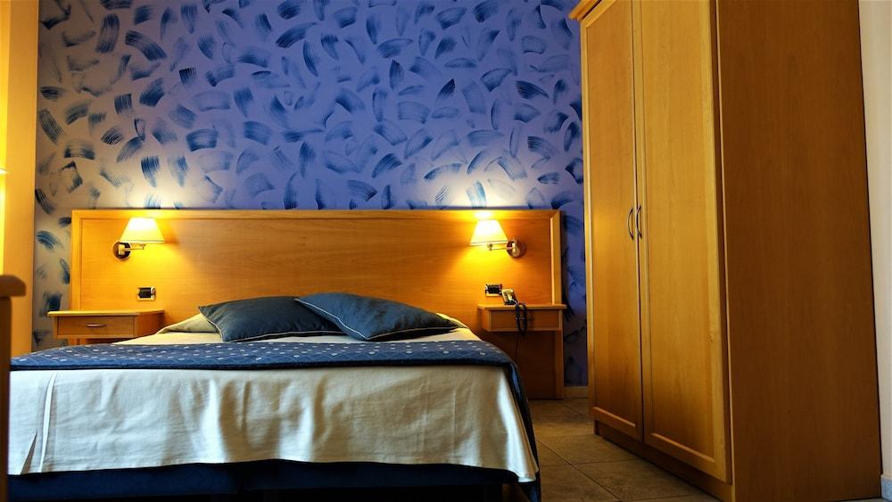 Hotel Bristol