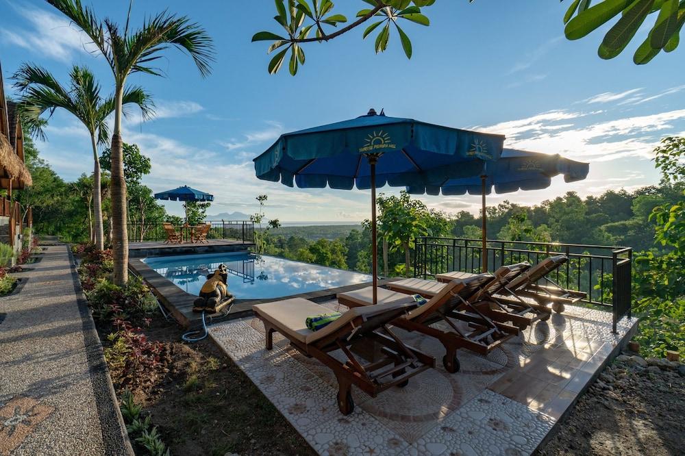 Penida Sunrise Hill