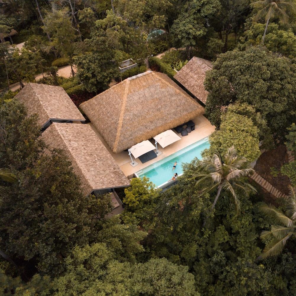 Island Escape by Burasari