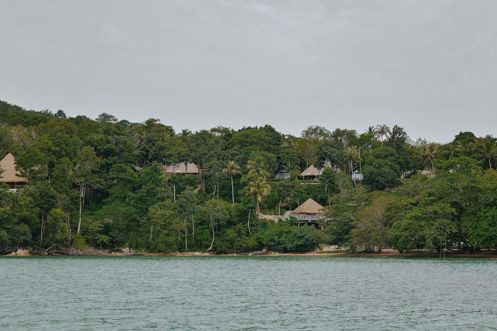 Island Escape by Burasari