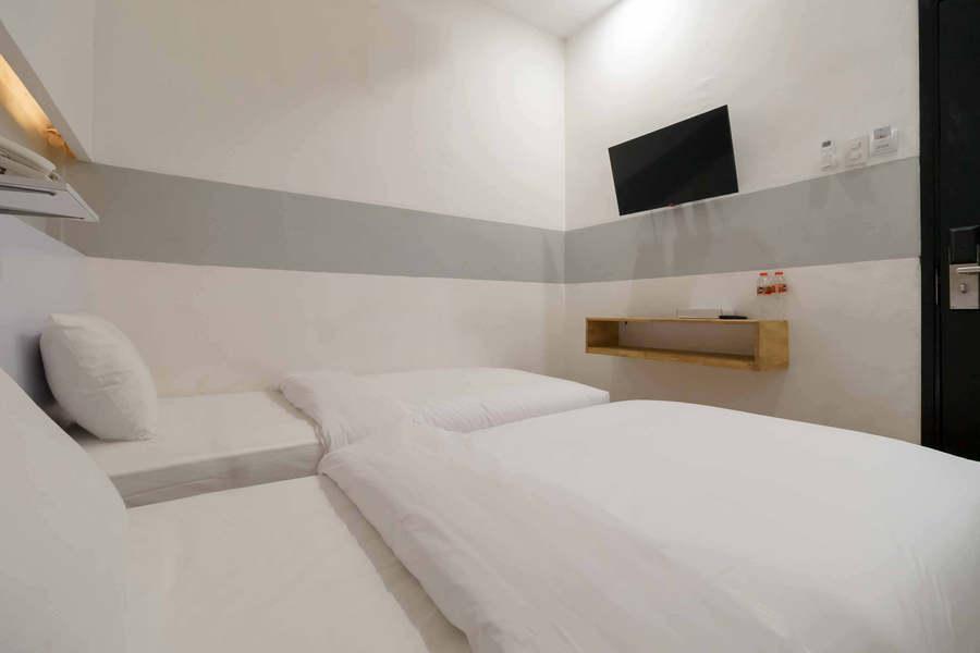 Jotel Guest House By RedDoorz