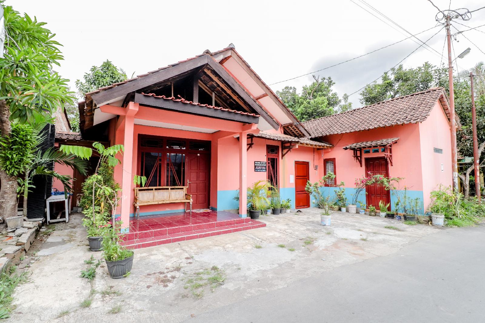 Homestay Penginapan Anita