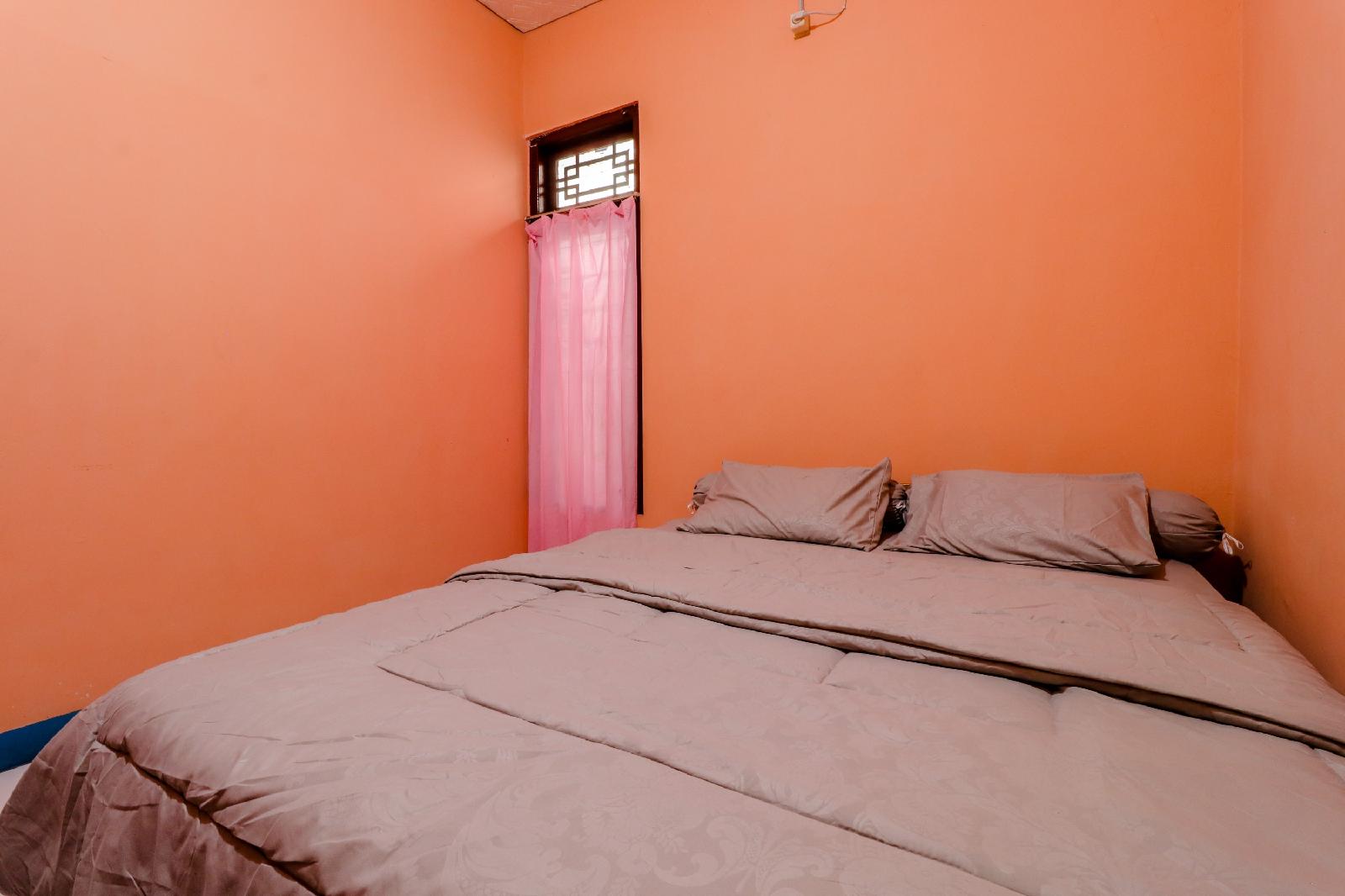 Homestay Penginapan Anita