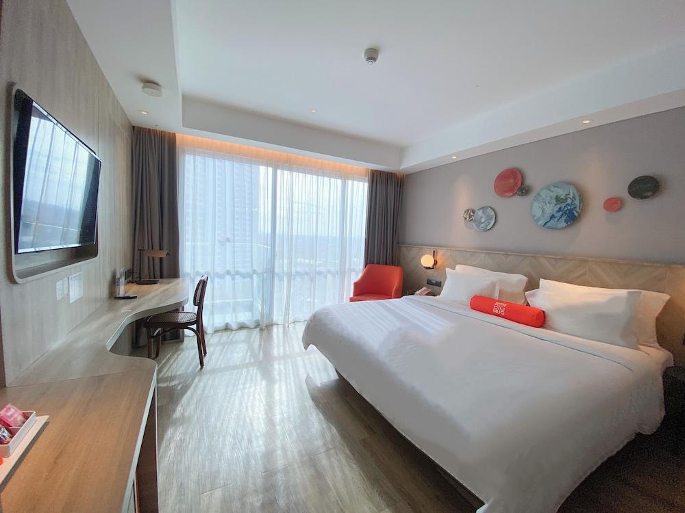 Harris Suites Puri Mansion