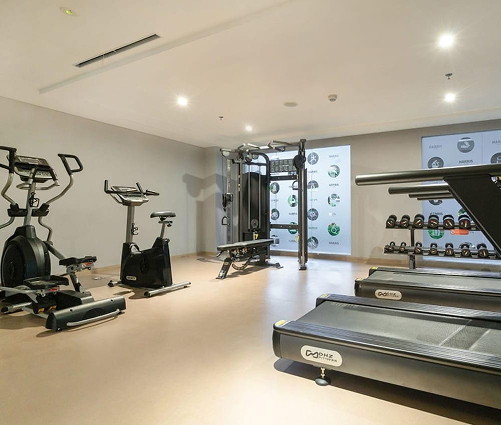 Harris Suites Puri Mansion