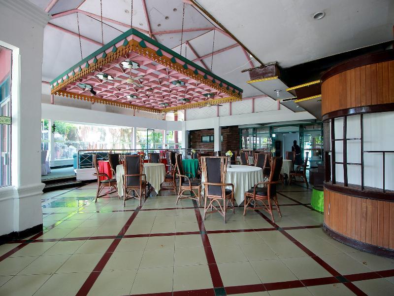 Hotel Rio by OYO Rooms