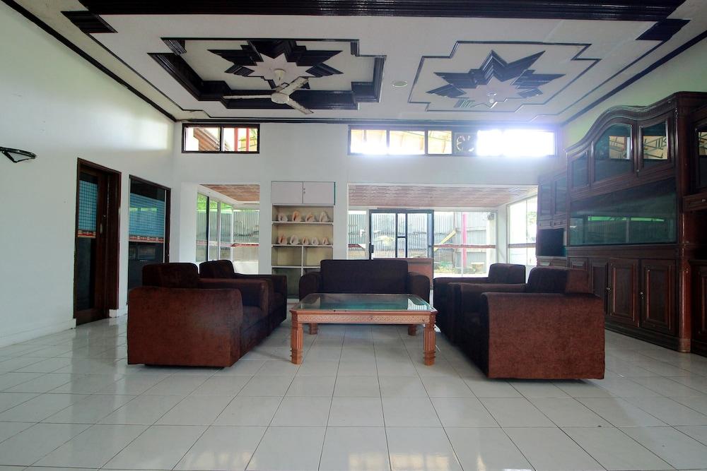 Hotel Rio by OYO Rooms