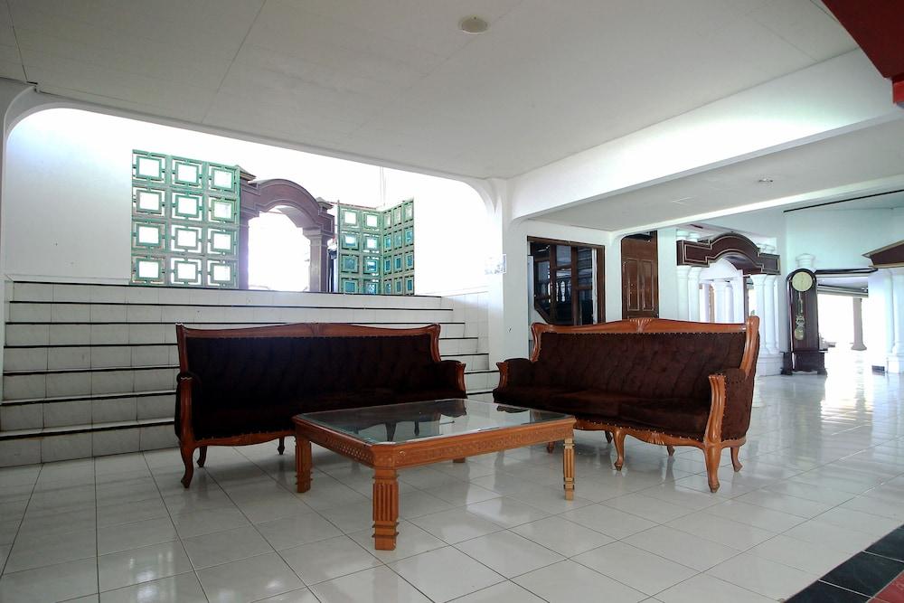 Hotel Rio by OYO Rooms