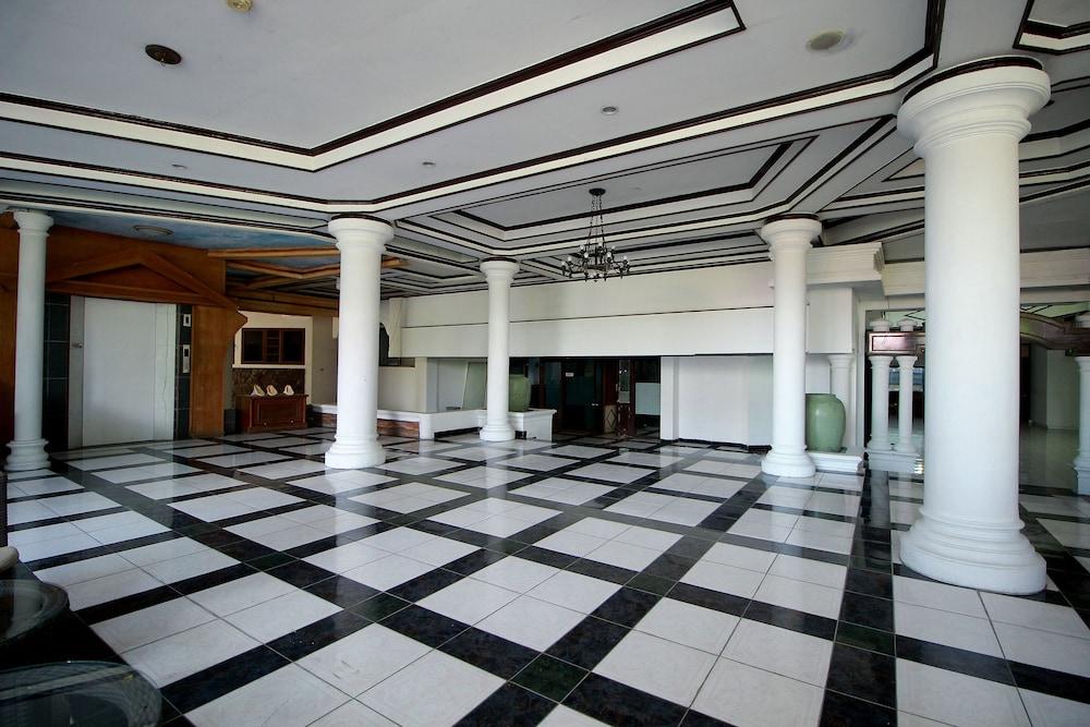 Hotel Rio by OYO Rooms