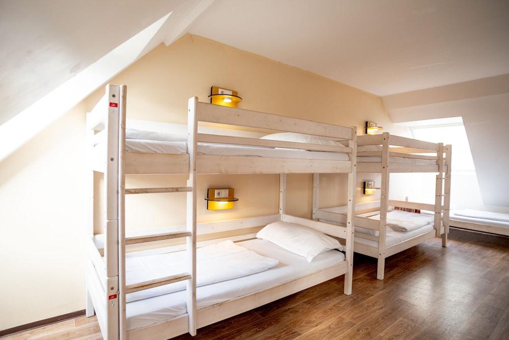 Wombats City Hostel - The Naschmarkt