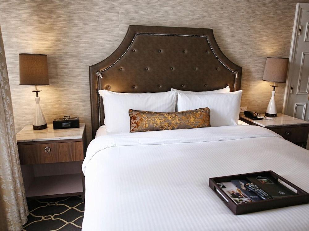 Fairmont Palliser Gold Experience