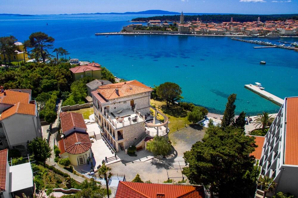 Villas Arbia-Margita
