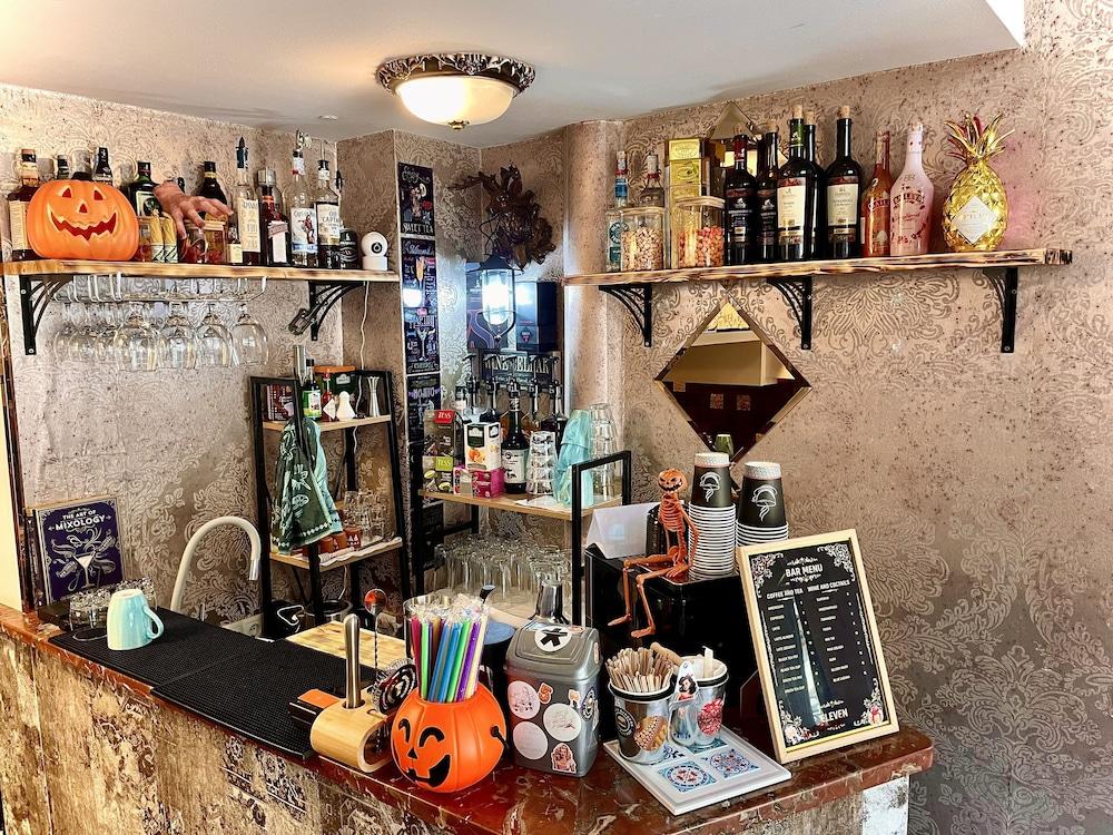 Silver 34 Boutique