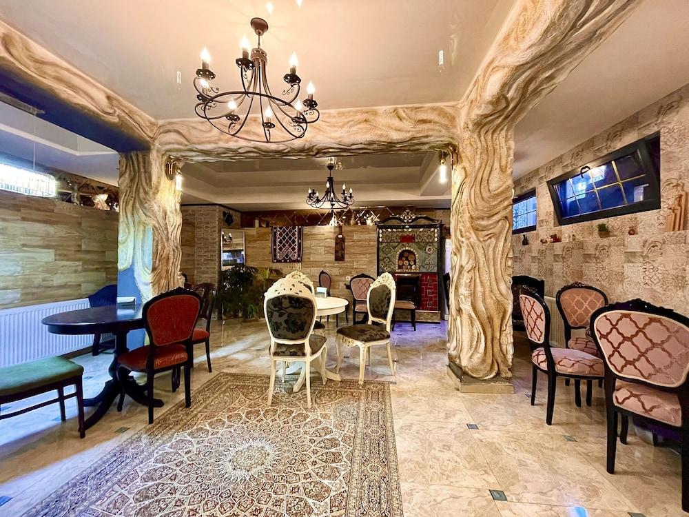 Silver 34 Boutique