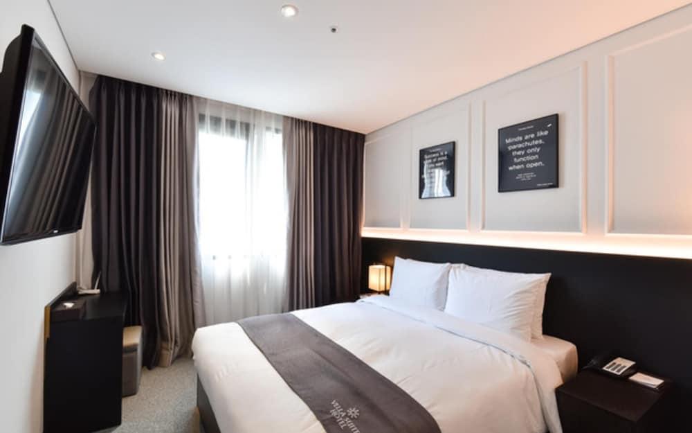 Vella Suite Hotel